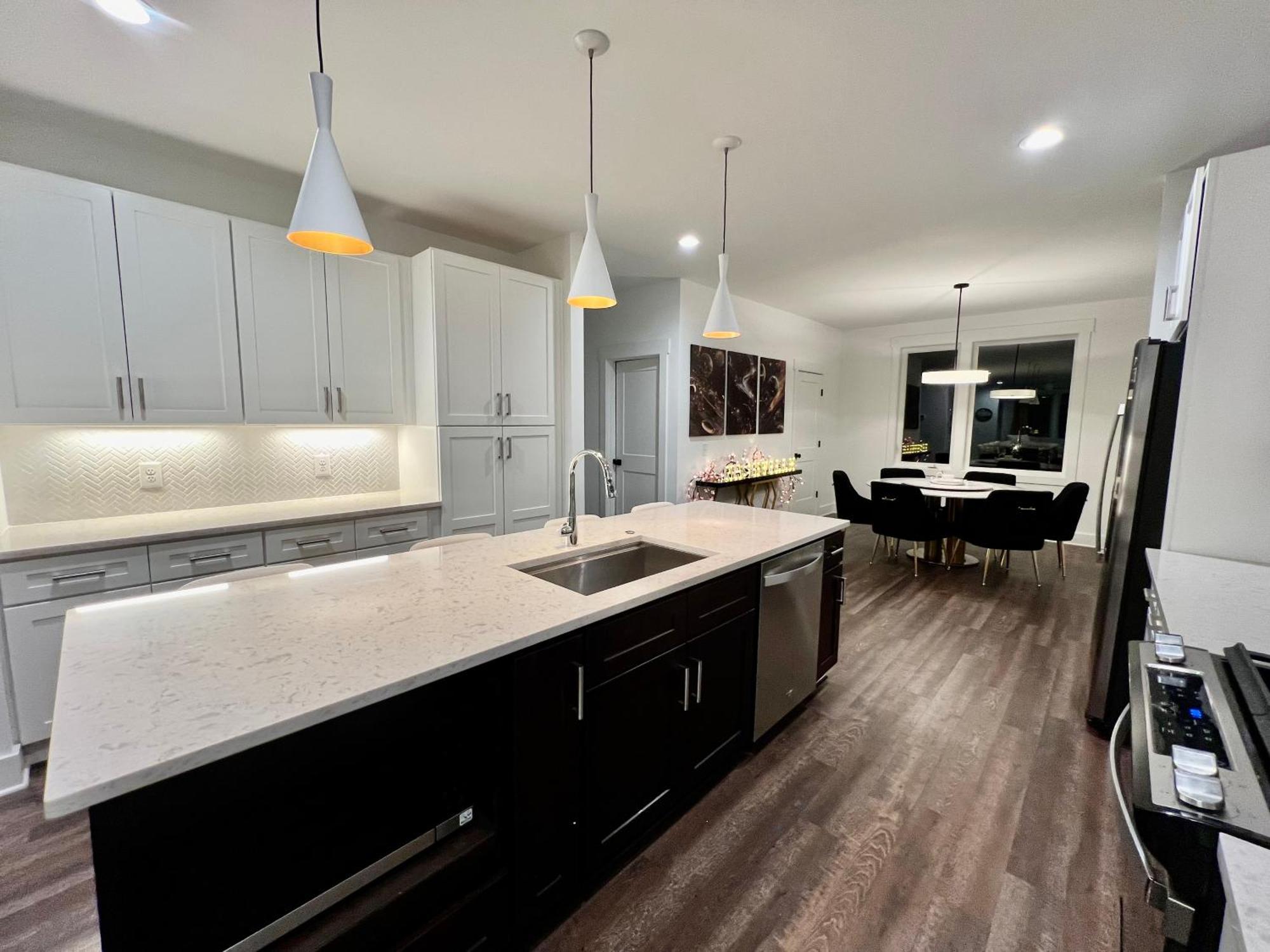New Elevations Rooftop 5 Min To Downtown Nash ناشفيل المظهر الخارجي الصورة
