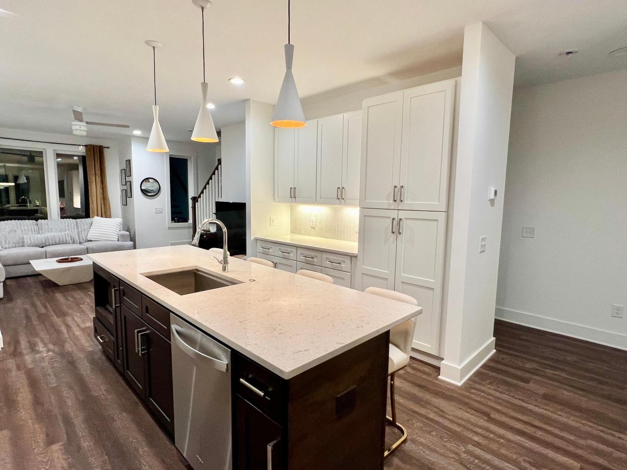 New Elevations Rooftop 5 Min To Downtown Nash ناشفيل المظهر الخارجي الصورة
