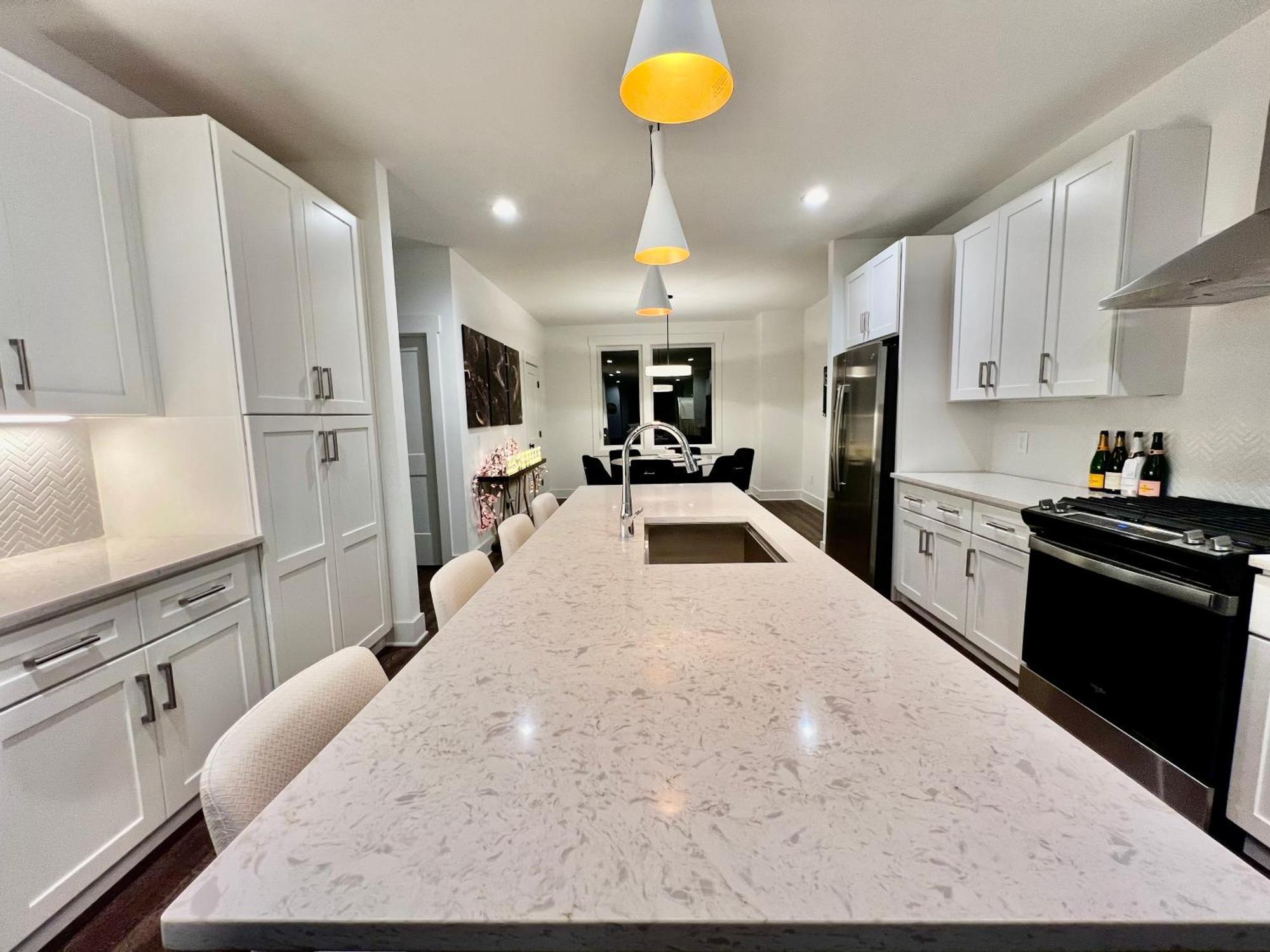 New Elevations Rooftop 5 Min To Downtown Nash ناشفيل المظهر الخارجي الصورة